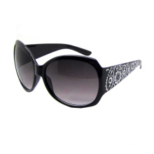 Latest Technology Fashion Sunglasses (SZ2098)